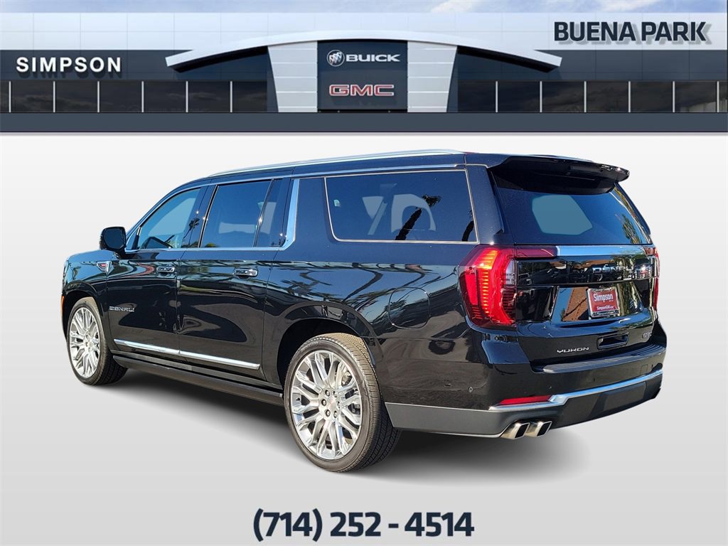 Used 2025 GMC Yukon XL Denali w/ Sun & Power Step Package image 6