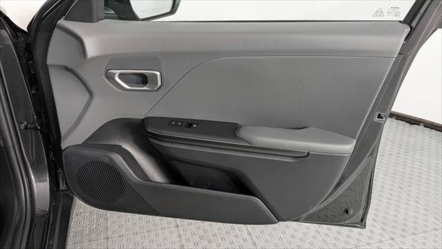 Used 2026 Kia K4 FWD image 22