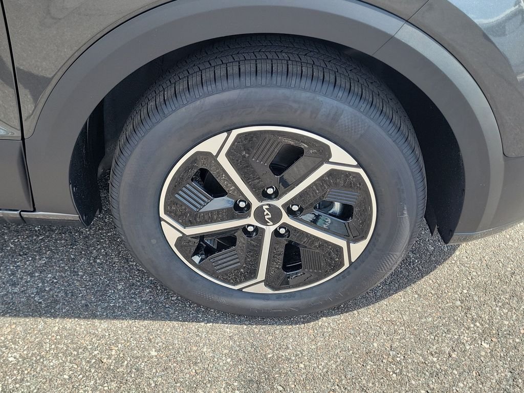 New 2026 Kia Niro LX FWD image 35
