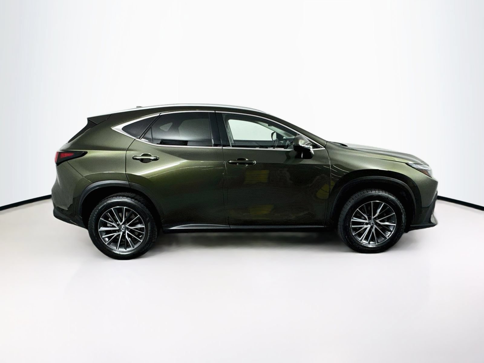 Used 2023 Lexus NX 350 AWD image 8