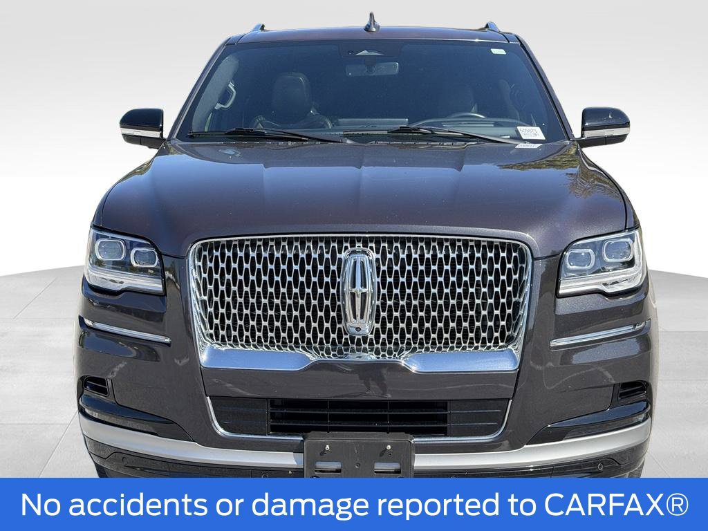 Used 2024 Lincoln Navigator L Reserve AWD/4WD image 2