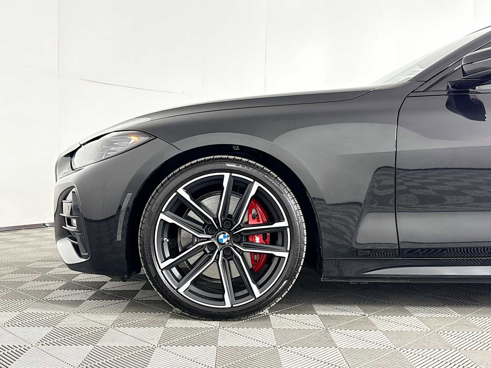 Used 2023 BMW 430i xDrive Coupe w/ M Sport Package image 29