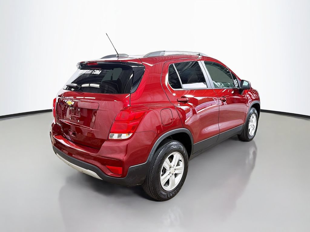 Used 2022 Chevrolet Trax LT AWD/4WD image 9