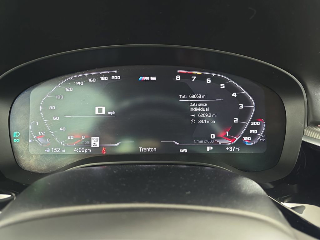 Used 2021 BMW M5 image 22