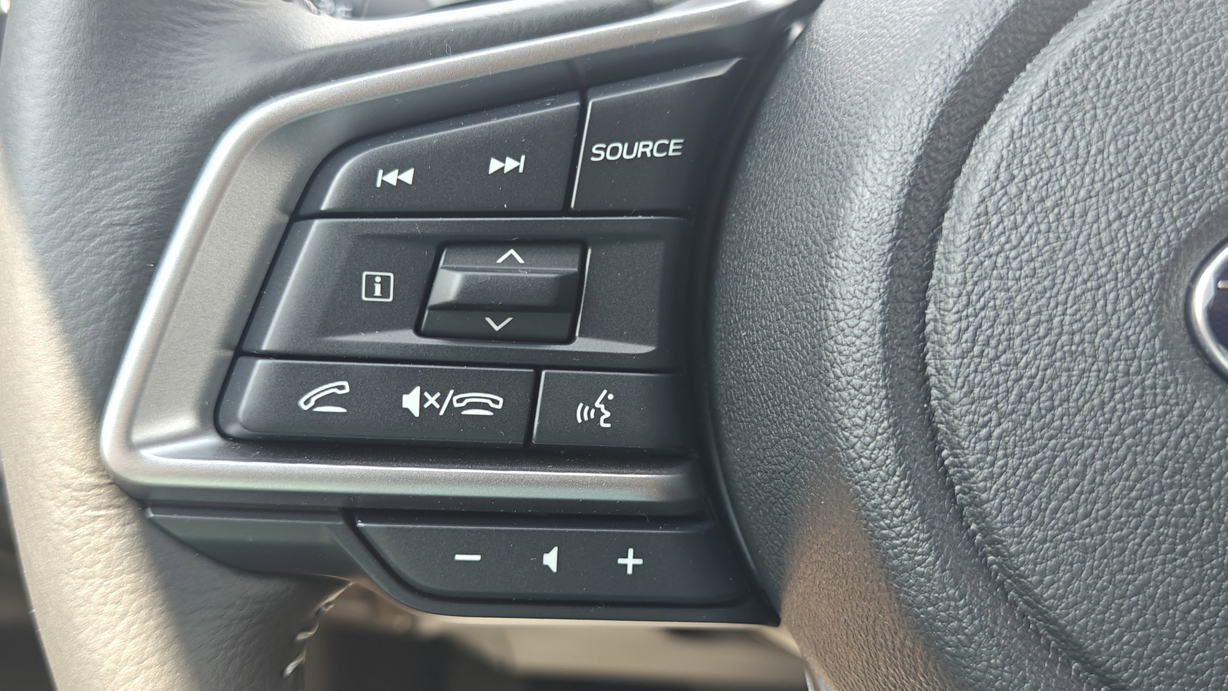 New 2025 Subaru Legacy Limited image 21