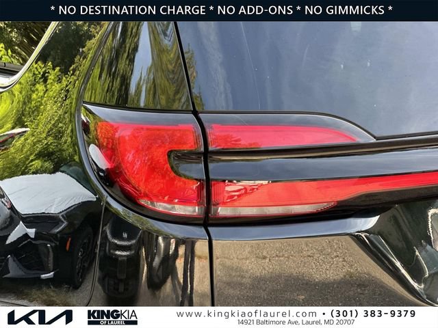 Used 2023 Chrysler Pacifica Touring-L FWD image 29