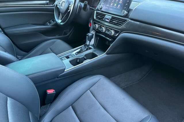 Used 2022 Honda Accord Sport image 12
