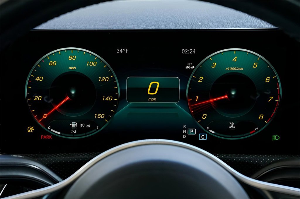 Used 2023 Mercedes-Benz CLA 250 4MATIC image 36