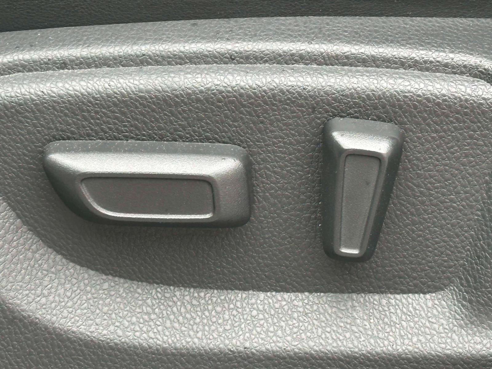 Used 2024 Mitsubishi Eclipse Cross SE AWD/4WD image 11