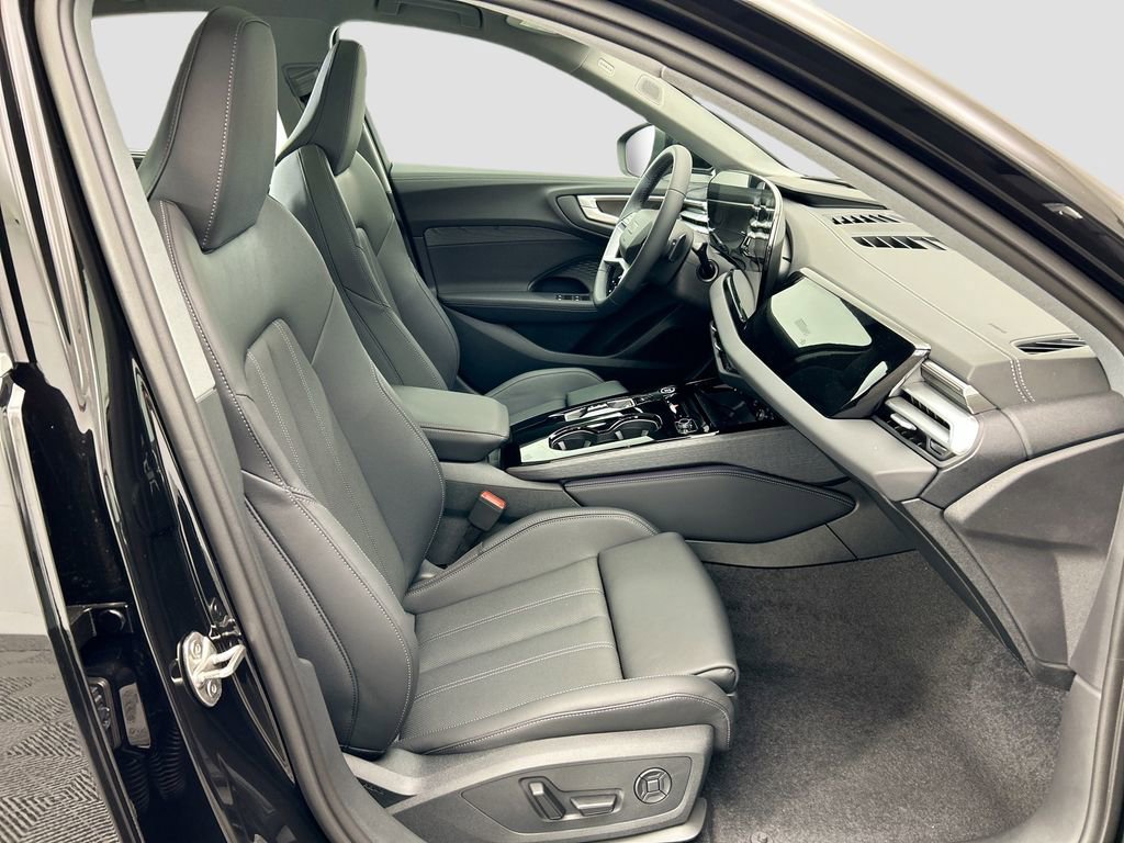 Used 2025 Audi A5 2.0T Premium Plus image 21