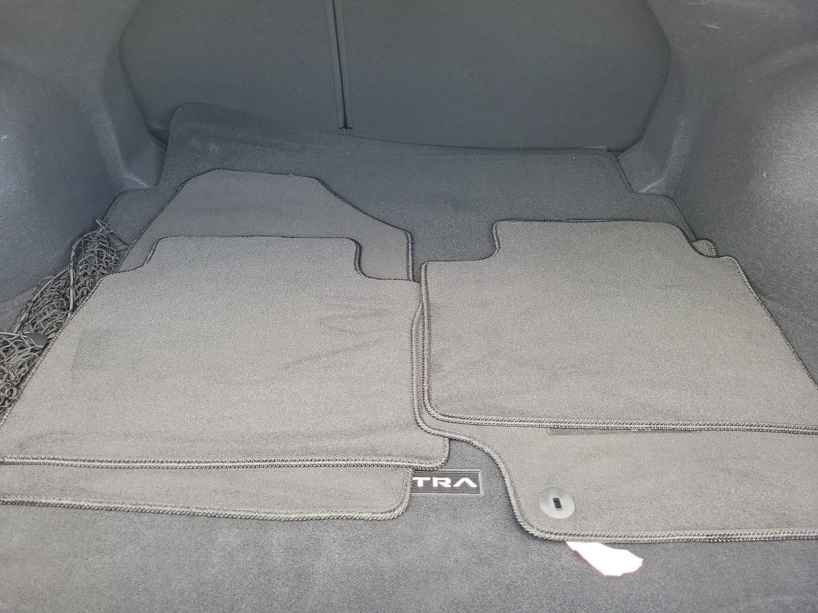 Used 2023 Hyundai Elantra N Line FWD image 9