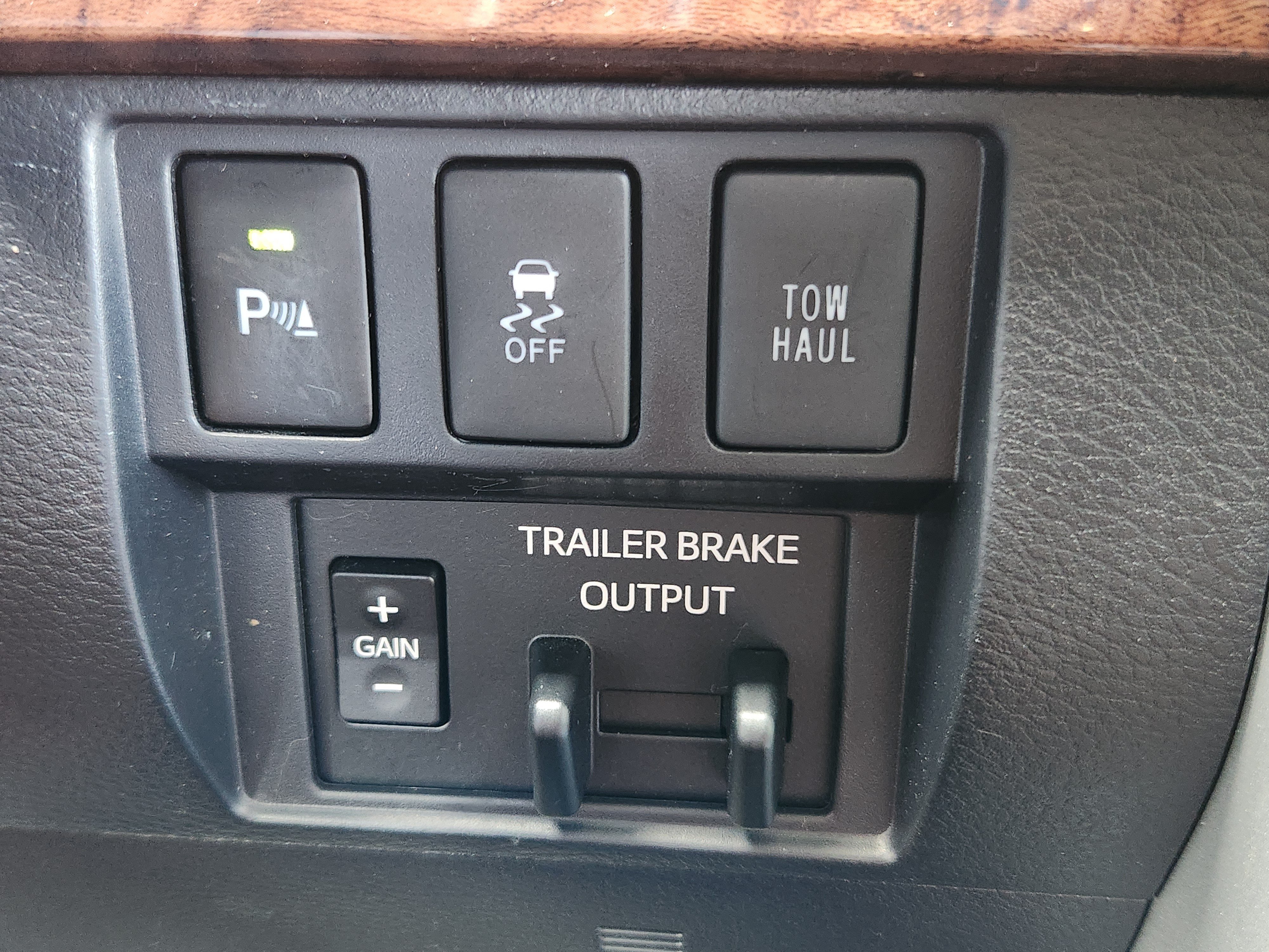 Used 2018 Toyota Tundra 1794 Edition AWD/4WD image 21