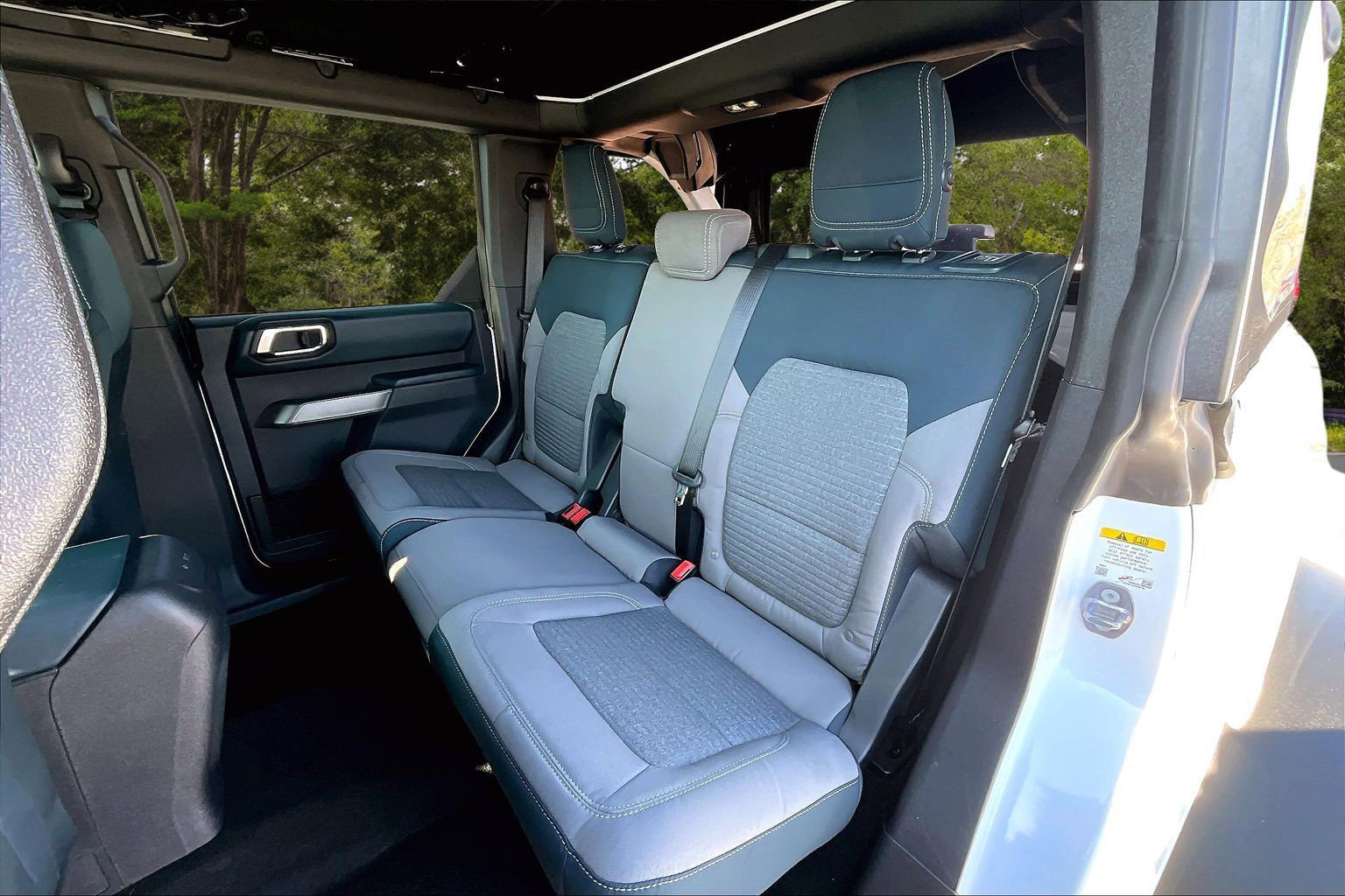 Used 2022 Ford Bronco Outer Banks w/ Sasquatch Package image 23