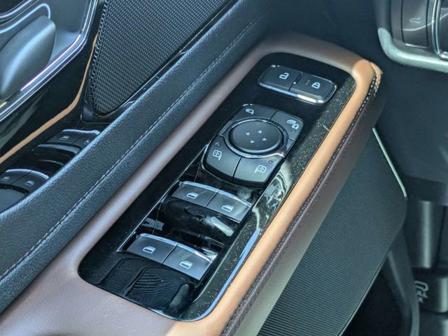 Used 2025 Lincoln Aviator Reserve w/ Jet Appearance Package image 26