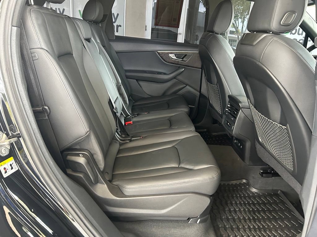 Used 2023 Audi Q7 2.0T Premium Plus AWD/4WD image 29
