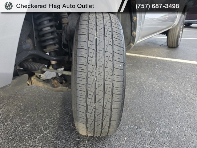 Used 2016 Toyota Tacoma SR image 14