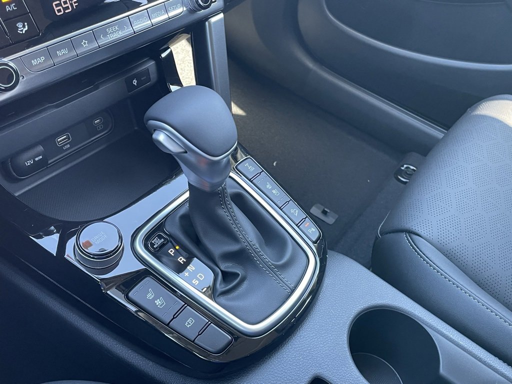 New 2026 Kia Seltos SX w/ SX Sunroof Package image 18