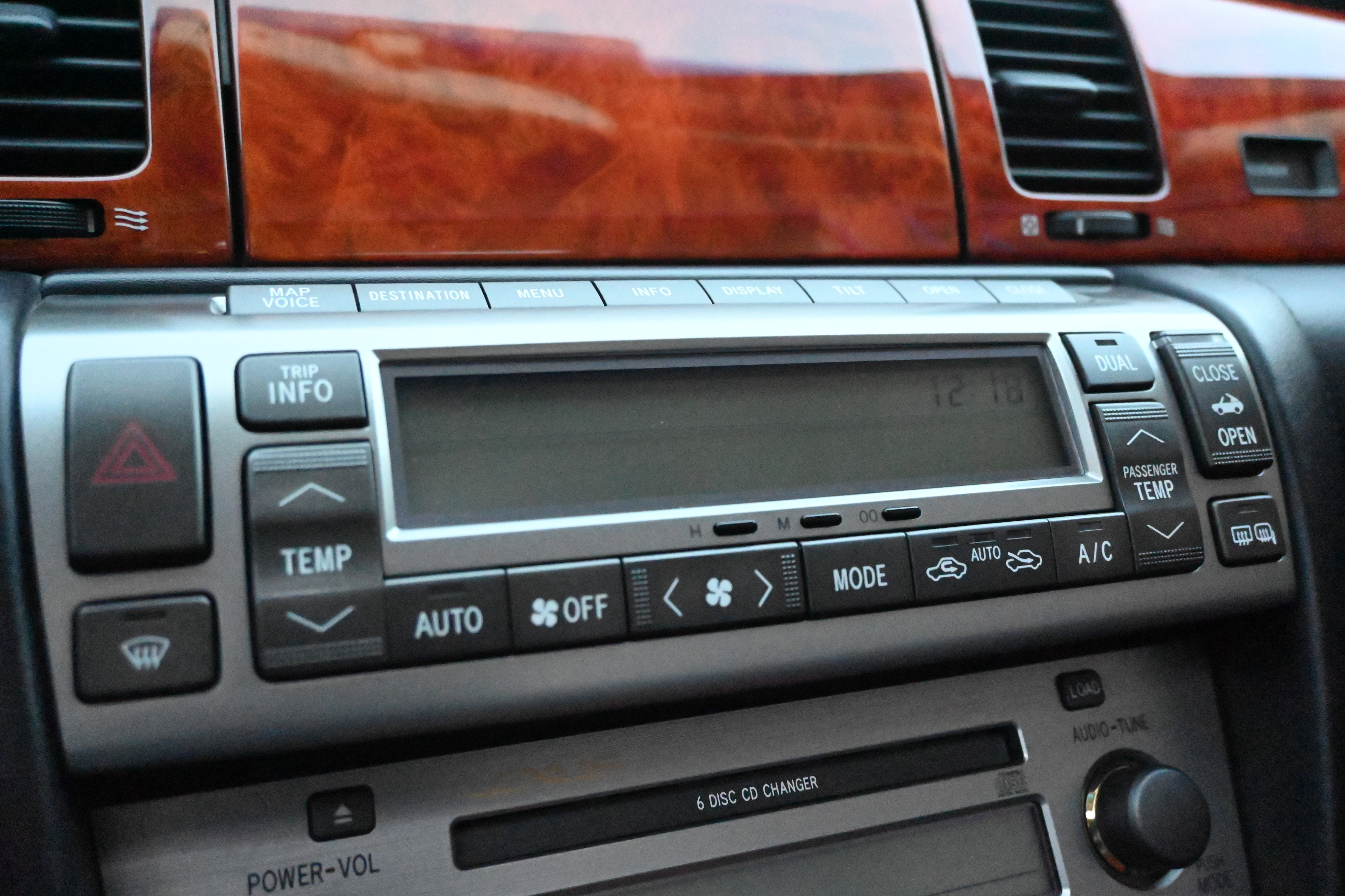 Used 2005 Lexus SC 430 Convertible image 50