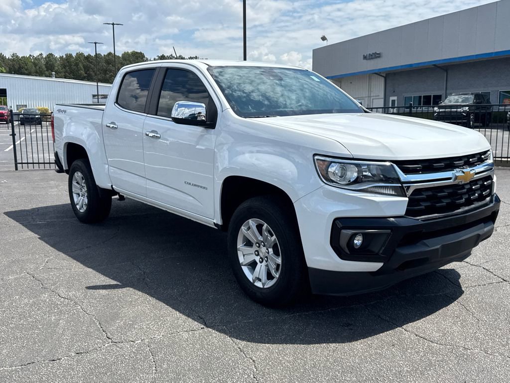 Used 2021 Chevrolet Colorado LT w/ Safety Package AWD/4WD image 4