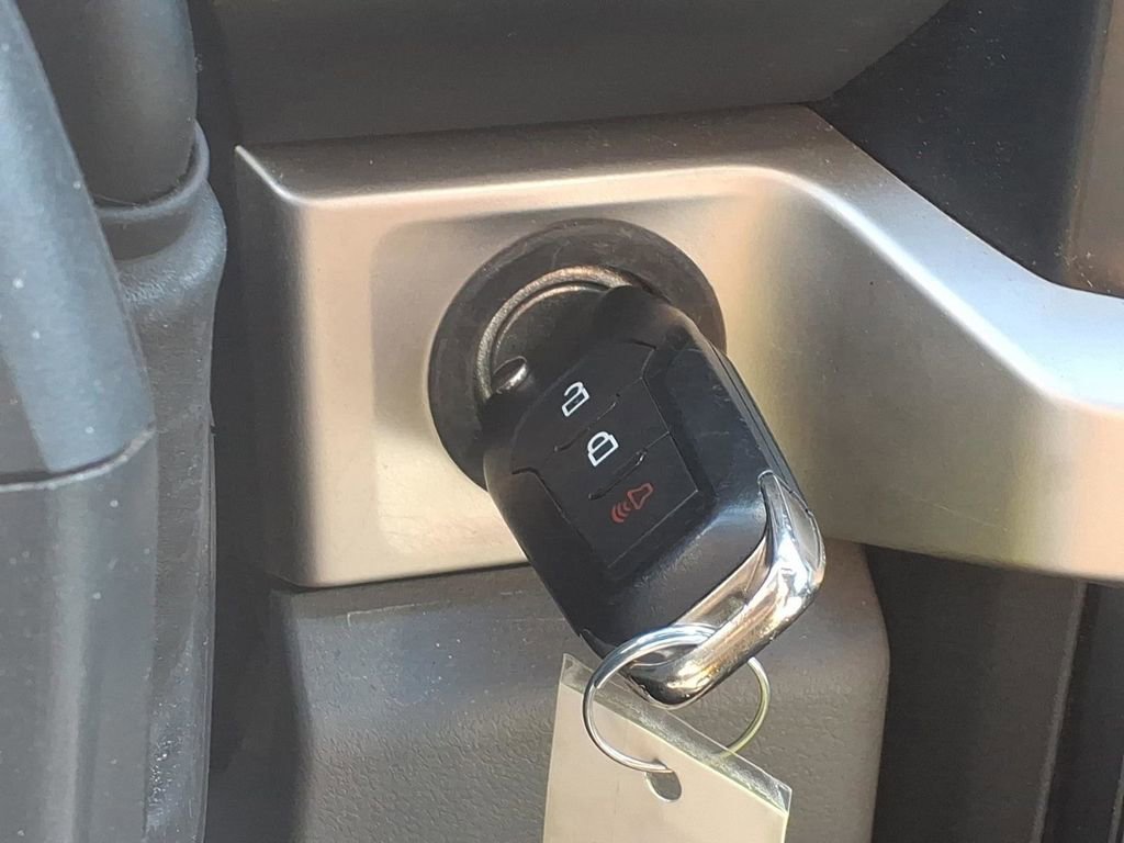 Used 2024 Ford F250 XLT AWD/4WD image 12