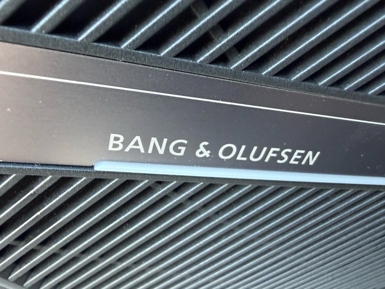 Used 2024 Audi Q5 e Premium Plus w/ Premium Plus Package image 46