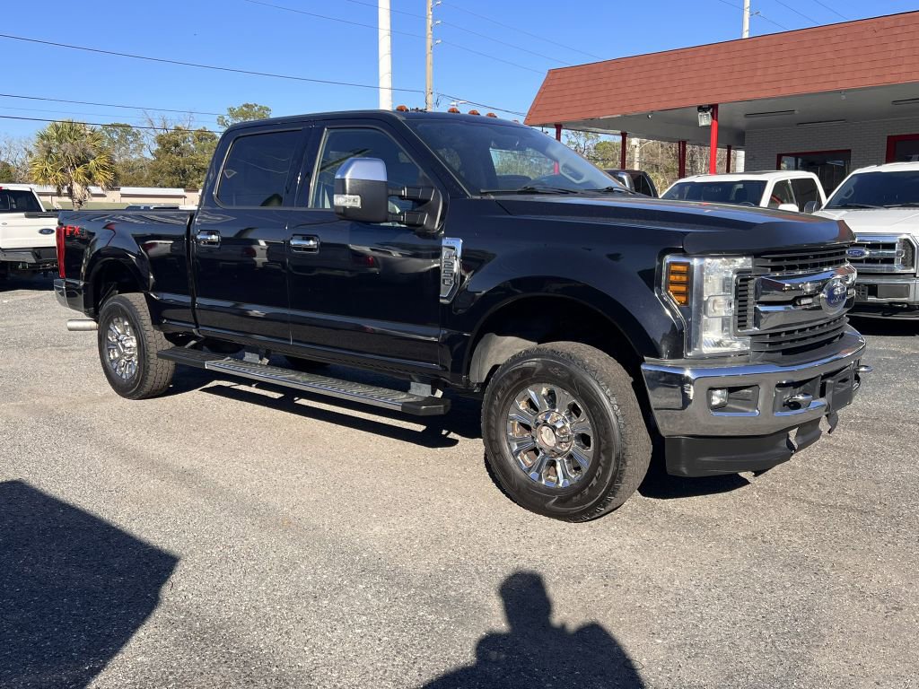 Used 2019 Ford F250 XLT w/ XLT Premium Package image 8