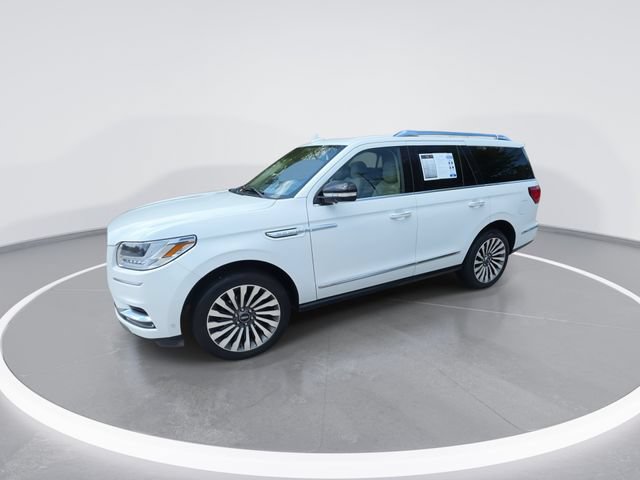 Used 2020 Lincoln Navigator Reserve w/ Luxury Package AWD/4WD image 4