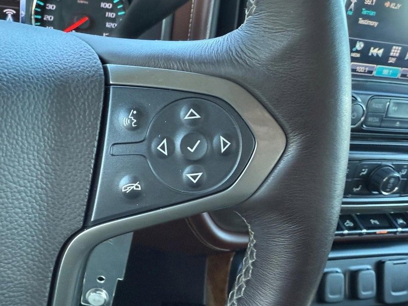 Used 2018 Chevrolet Silverado 1500 High Country image 20