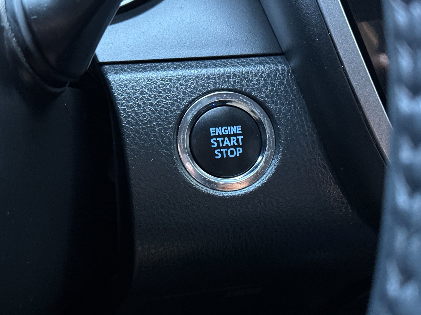 Used 2024 Toyota Camry SE w/ Convenience Package FWD image 19