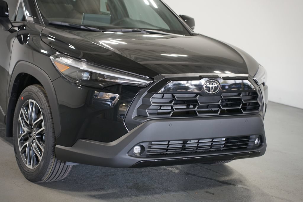 New 2026 Toyota Corolla Cross XLE w/ Convenience Package FWD image 4