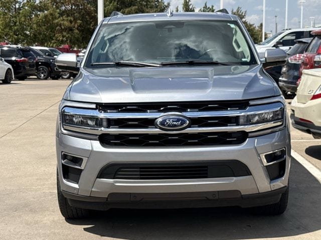 Used 2024 Ford Expedition Limited RWD image 7