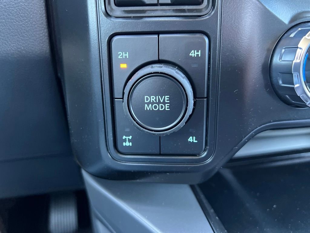 New 2026 Ford F250 Lariat w/ Chrome Package image 29