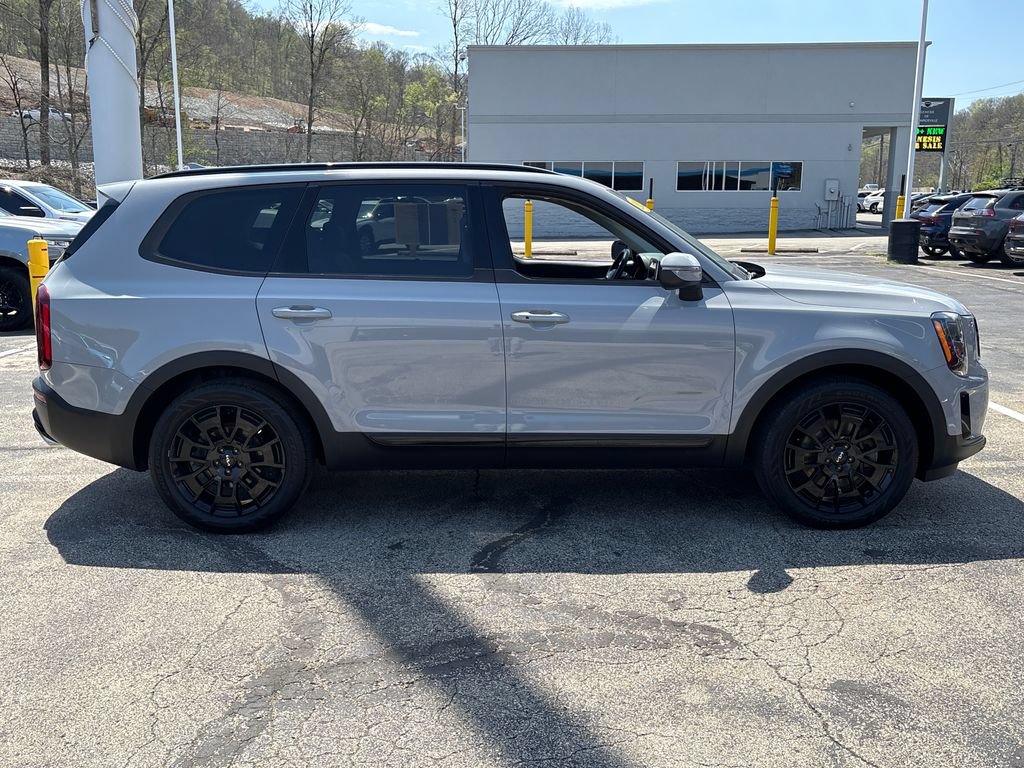 Used 2022 Kia Telluride EX w/ EX Premium Package AWD/4WD image 6