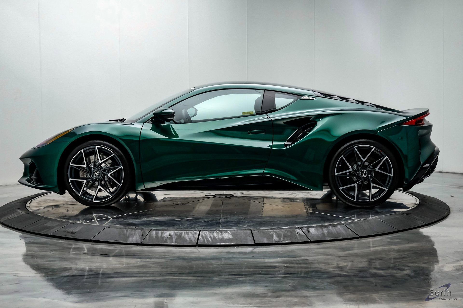 New 2026 Lotus Emira V6 SE Touring image 7