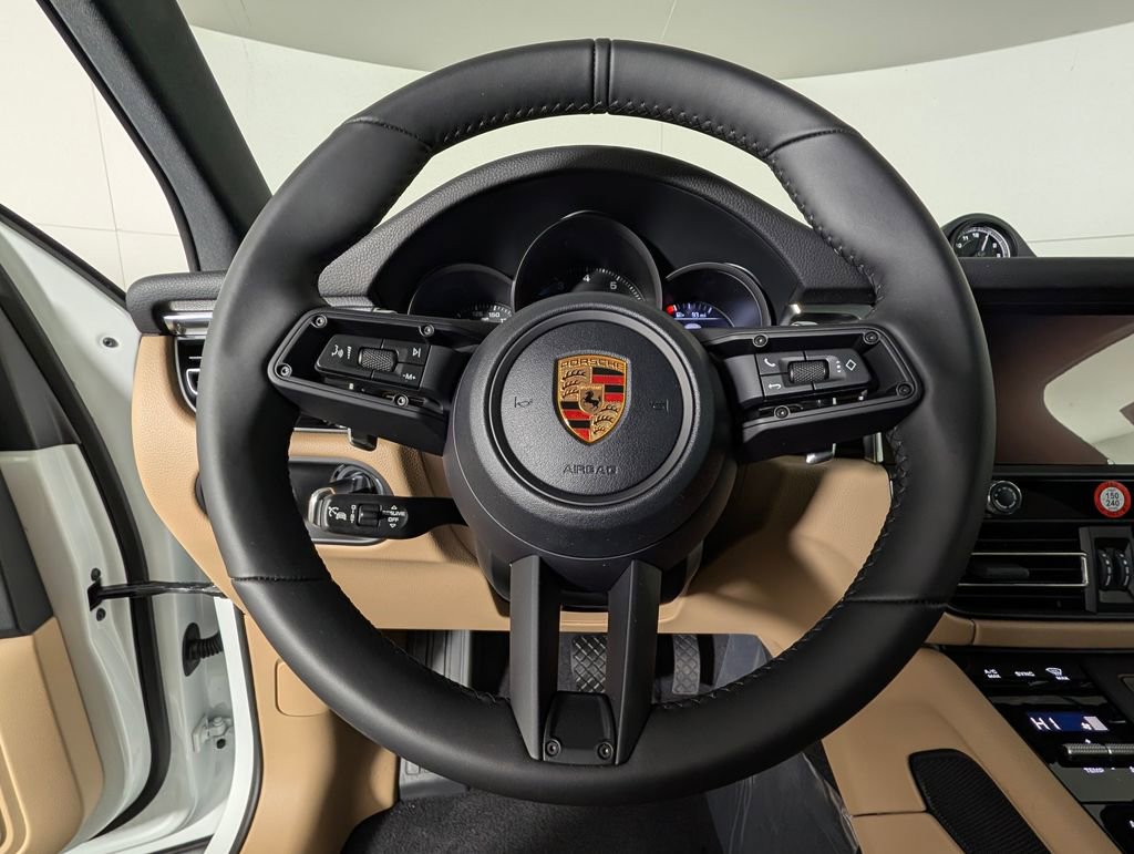 New 2026 Porsche Macan image 34