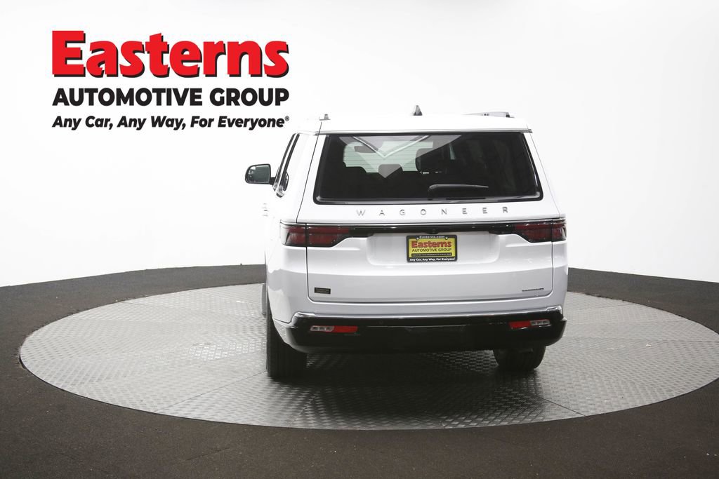 Used 2024 Jeep Wagoneer L Series II w/ Flexible Seating Group RWD image 39