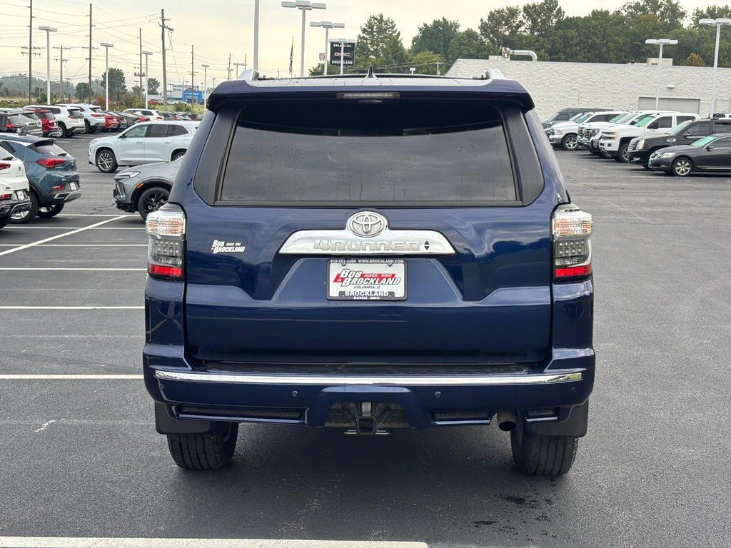 Used 2022 Toyota 4Runner Limited AWD/4WD image 4
