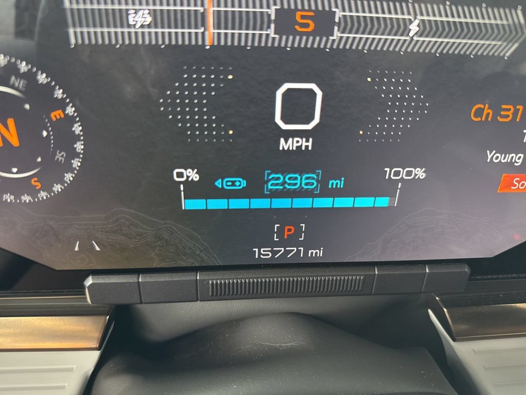Used 2025 GMC Hummer EV 3X AWD/4WD image 68