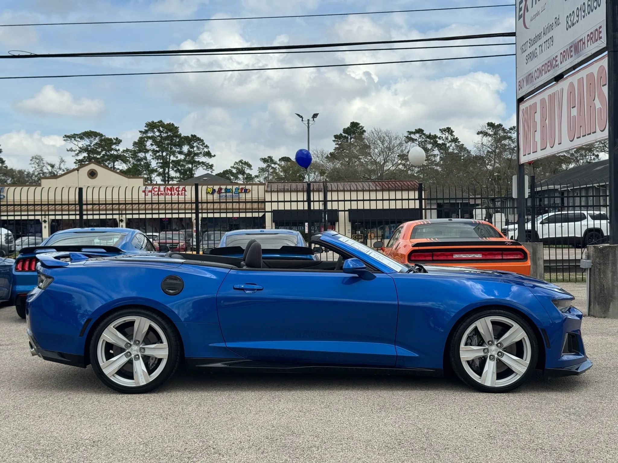 Used 2018 Chevrolet Camaro ZL1 w/ LPO, ZL1 Protection Package RWD image 11