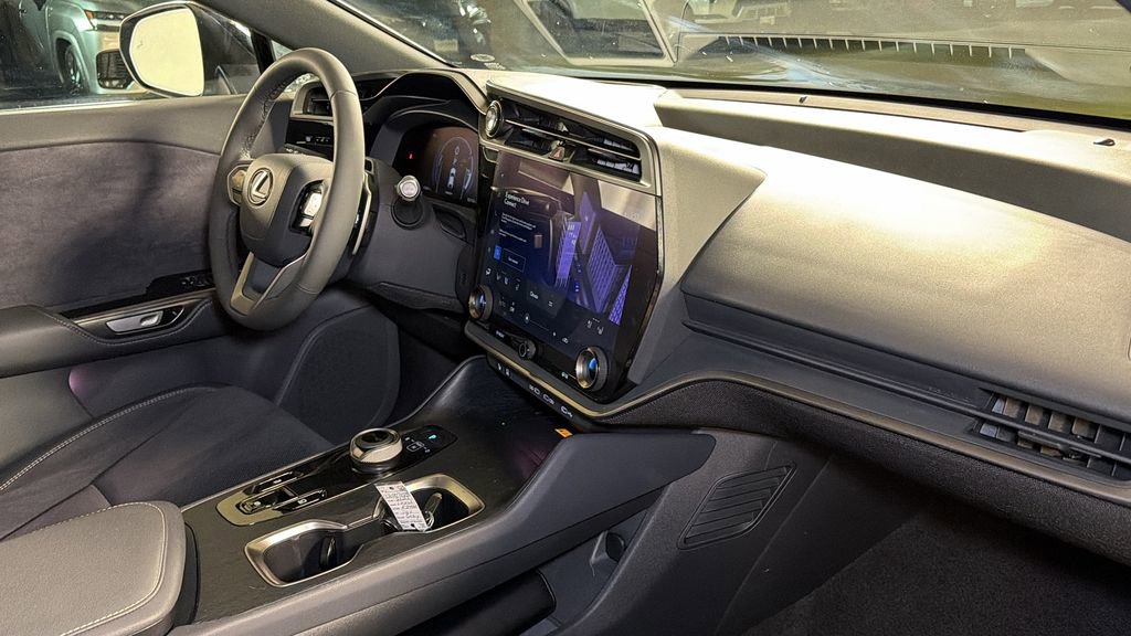 Used 2023 Lexus RZ 450e Premium w/ Accessory Package (Z1) AWD/4WD image 9