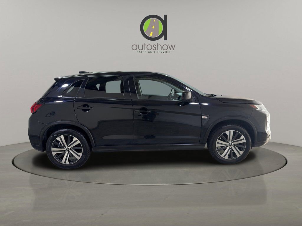 Used 2020 Mitsubishi Outlander Sport 2.0 ES image 8