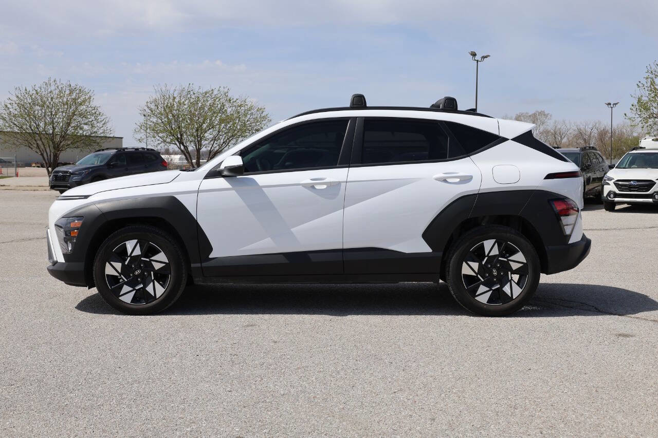 Used 2025 Hyundai Kona SEL FWD image 8