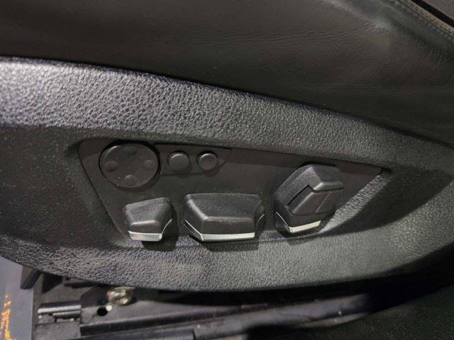 Used 2012 BMW 740Li RWD image 29