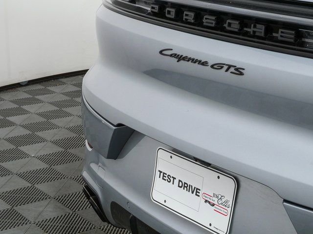 Certified 2025 Porsche Cayenne GTS image 38