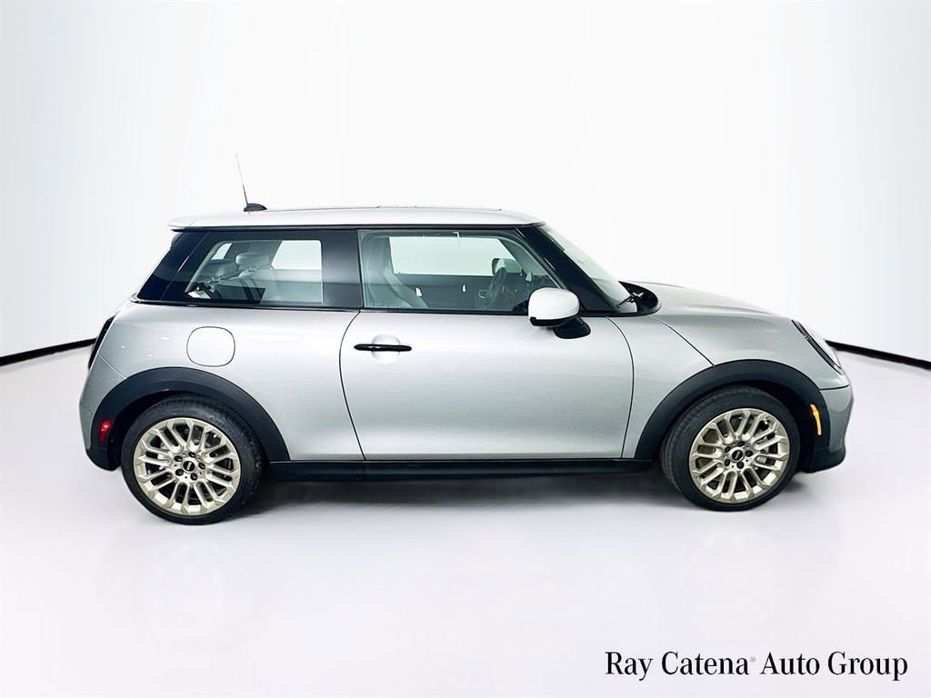 Certified 2025 MINI Cooper S image 8