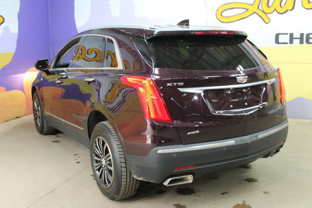 Used 2018 Cadillac XT5 Luxury w/ Driver Awareness Package AWD/4WD image 6
