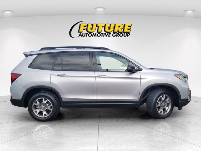 Used 2022 Honda Passport TrailSport image 3