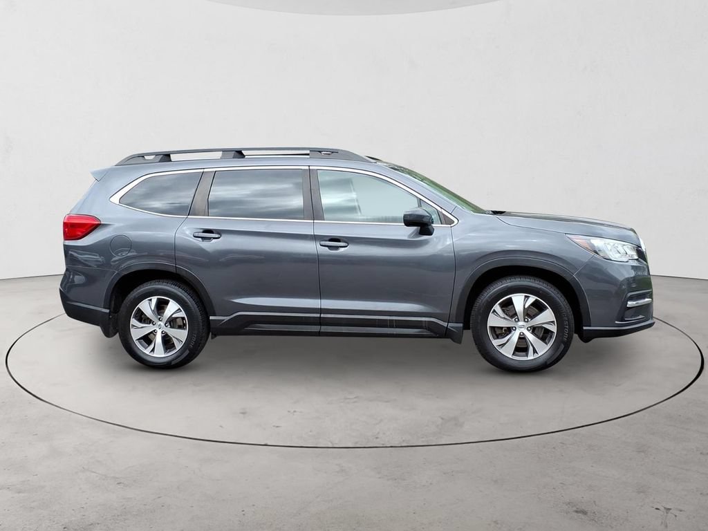 Used 2019 Subaru Ascent Premium AWD/4WD image 4