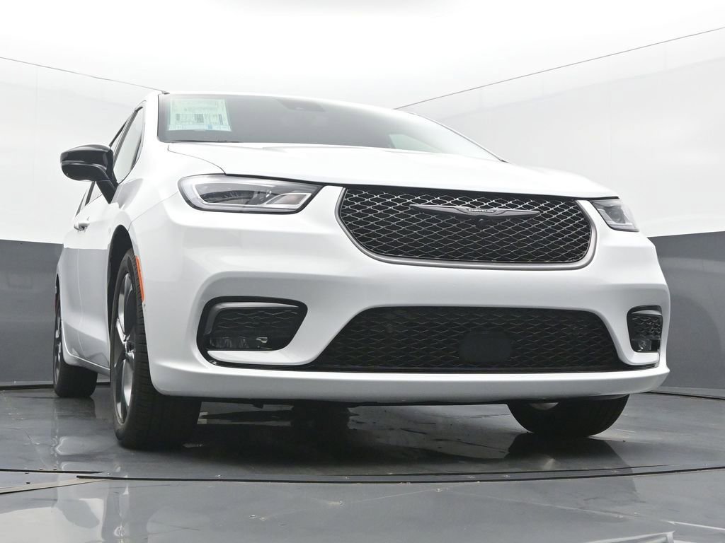 New 2026 Chrysler Pacifica Select image 53