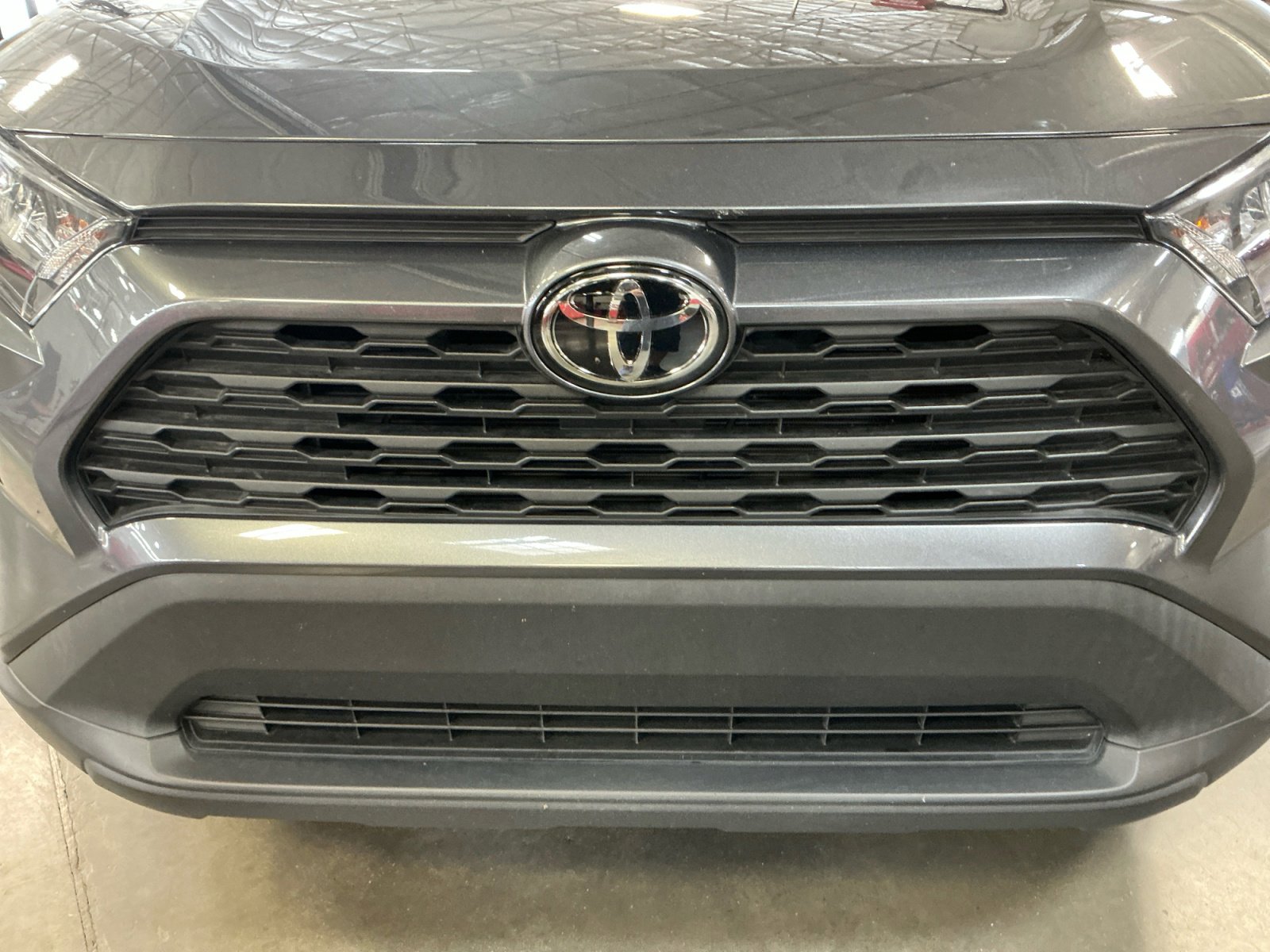 Certified 2021 Toyota RAV4 LE image 23